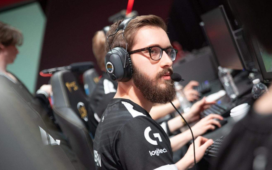 JDG血洗TSM,CoreJJ打出惊人五杀强强对话成都决赛之夜,点燃全场激情 JDG血洗TSM,CoreJJ打出惊人五杀强强对话成都决赛之夜,点燃全场激情