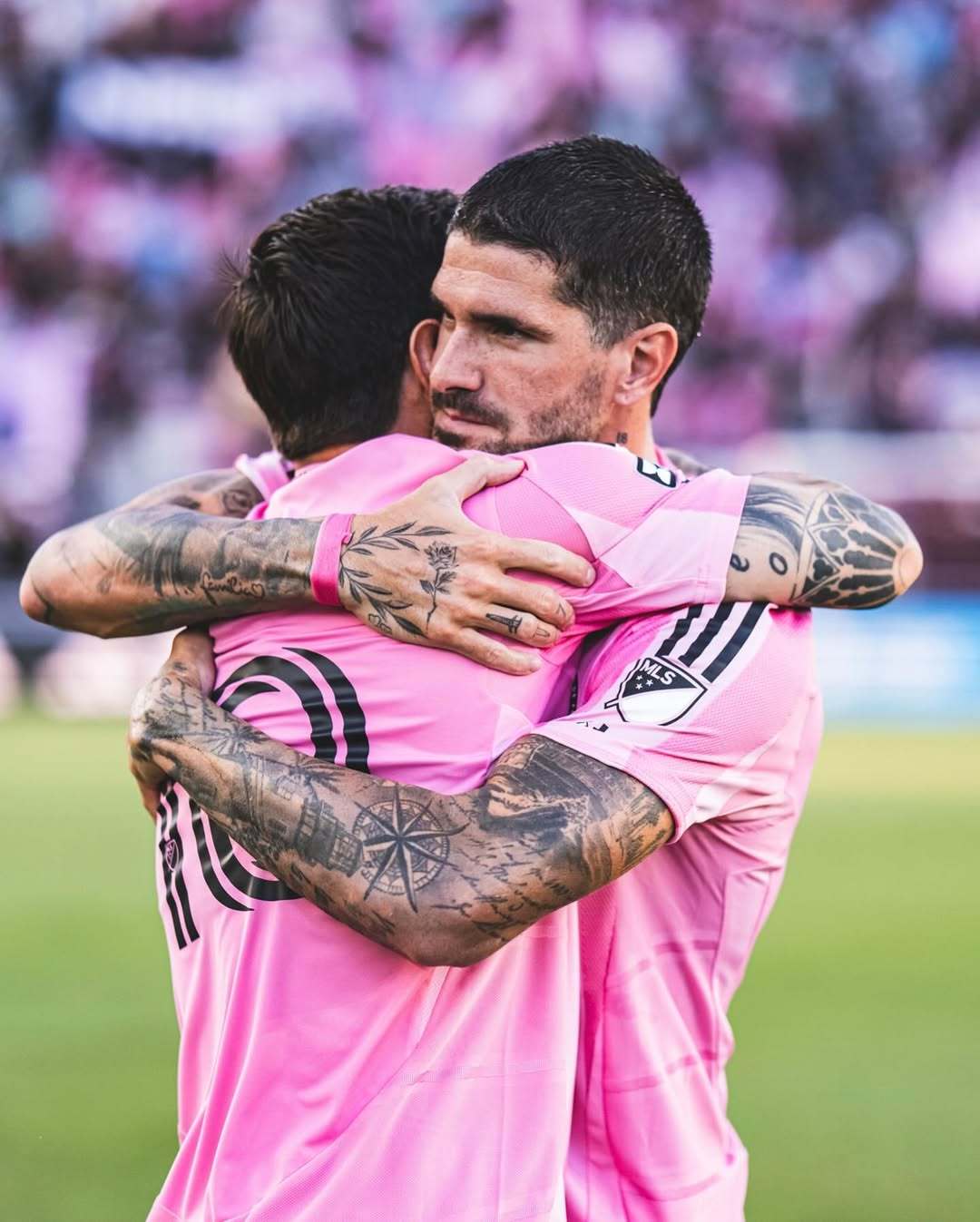 德国险胜塞维利亚,梅西带队取胜 德国险胜塞维利亚,梅西带队取胜