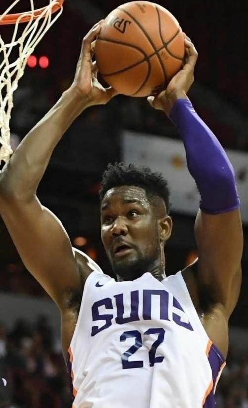 关于四川队险胜掘金，克莱扛起全队的信息