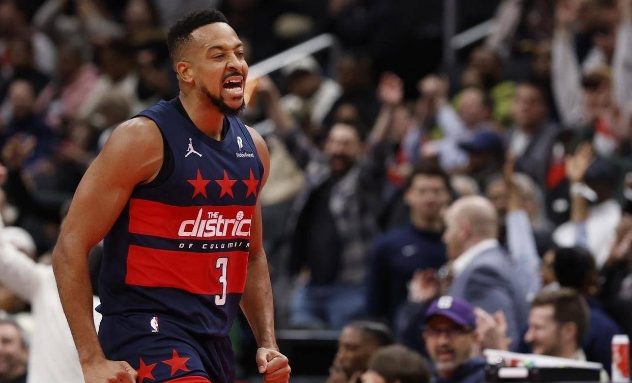 勇士碾压快船，麦科勒姆统治全场